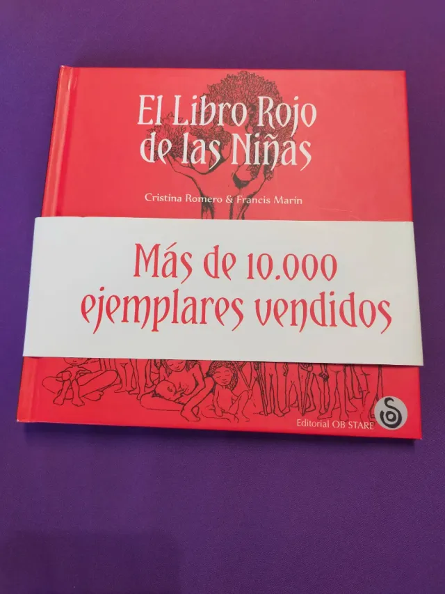 El libro rojo de las niñas