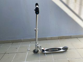 Patinete MICRO plegable con luces LED