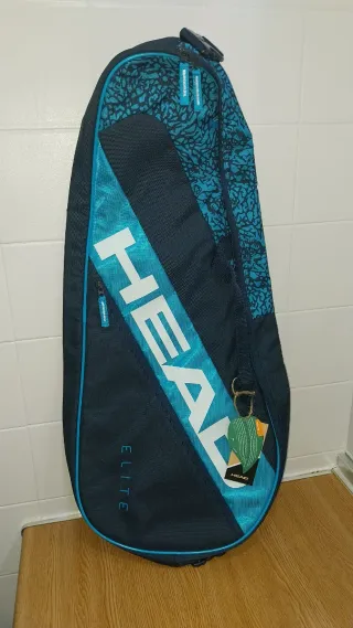 Raqueta de tenis y frontenis Babolat y raquetero