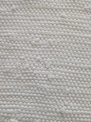 2 tappeti bianchi in cotone