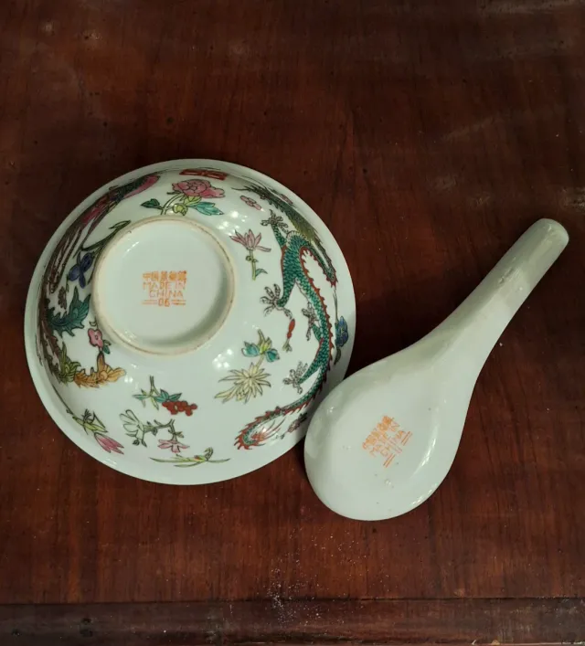 Cuenco y cuchara porcelana china dragón