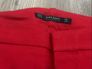 Pantalón vestir Zara rojo Talla XS