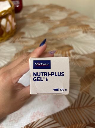 Nutri-Plus Gel Virbac para gatos y perros