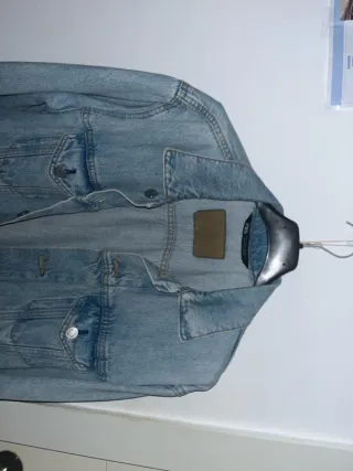 Cazadora vaquera Zara azul