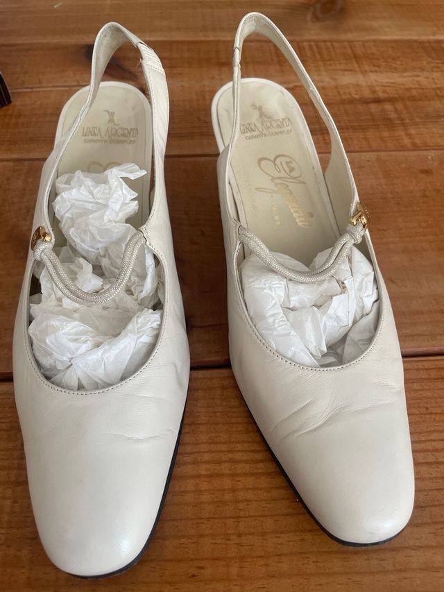 Zapatos de señora blancos