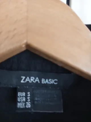 Camisa Zara Basic Talla S/36/8 Negra