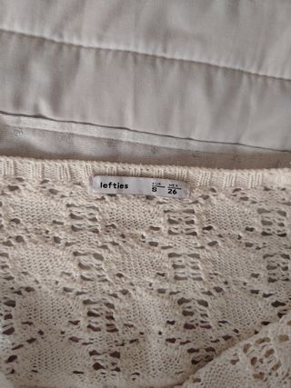 Top de encaje blanco