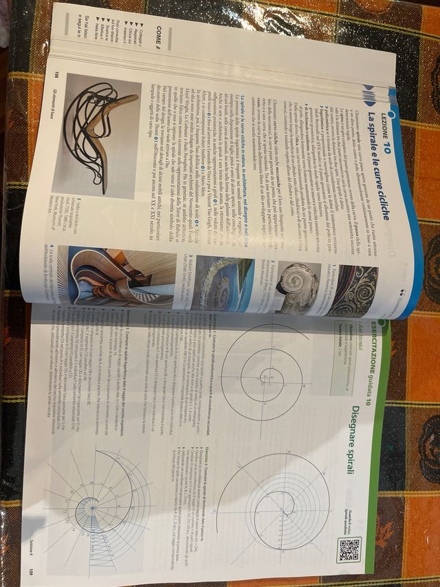 Manuali d’arte; disegno geometrico e architettonic