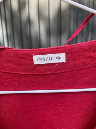 Blusa Oysho roja manga larga