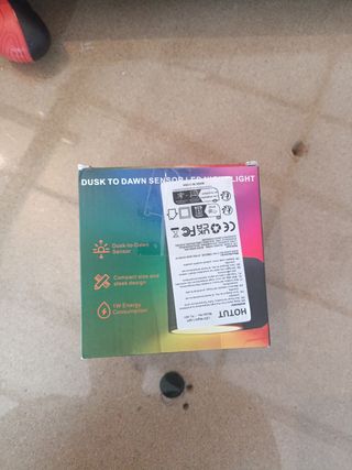 Luz nocturna HOTUT con sensor crepuscular (2 uds)