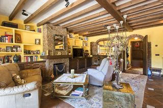 Casa adosada en venta en Benahavís