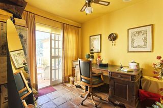 Casa adosada en venta en Benahavís