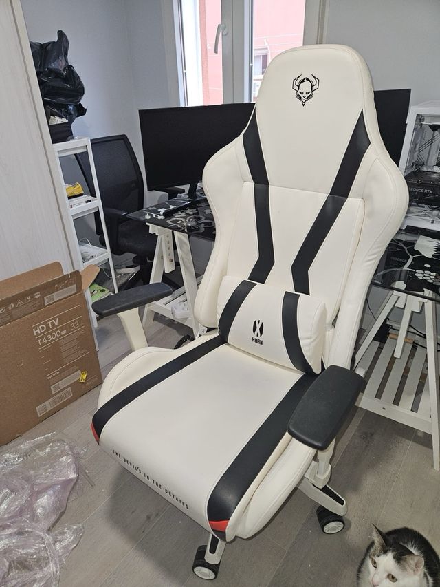 Silla Gaming Blanca y Negra