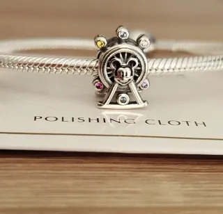 Charm Noria de Mickey Mouse de Disney