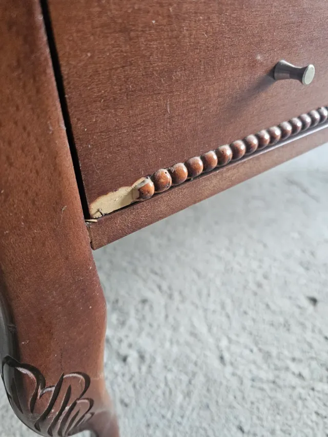 Mesa de centro con tapa de mármol, a recoger