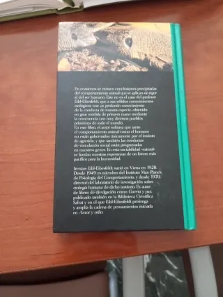 Amor y Odio.Historia natural del comportamiento hu