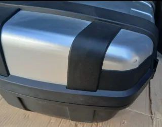 Baúl top case Maleta Givi Trekker 52L Aluminio