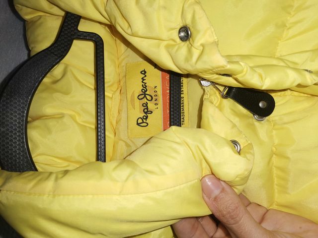 Chaqueta Pepe Jeans Amarilla