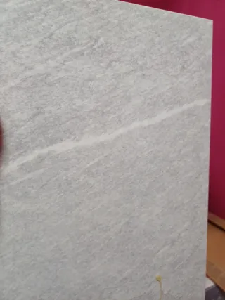 4 cajas de Baldosa Keraben Burdeos Gris 30x90cm