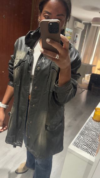 Parka efecto desgastado negra/gris