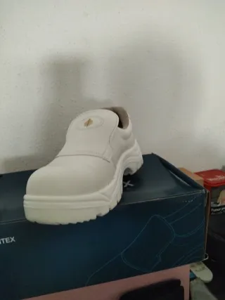 Zapato de seguridad CHINTEX talla 37