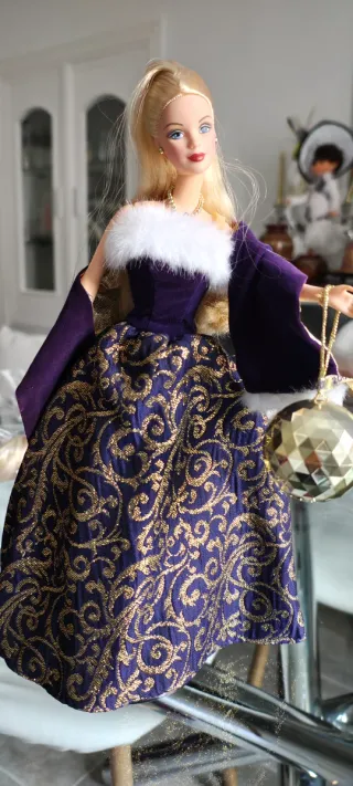Barbie Ring nel nuovo anno 2001
