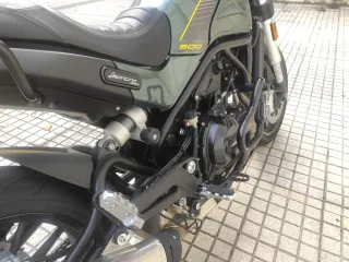 Benelli Leoncino 500 Verde
