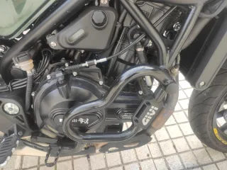 Benelli Leoncino 500 Verde