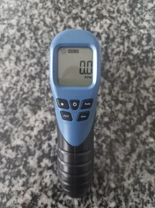 Medidor de velocidad digital RPM