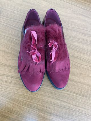 Zapatos granate invierno con pelo