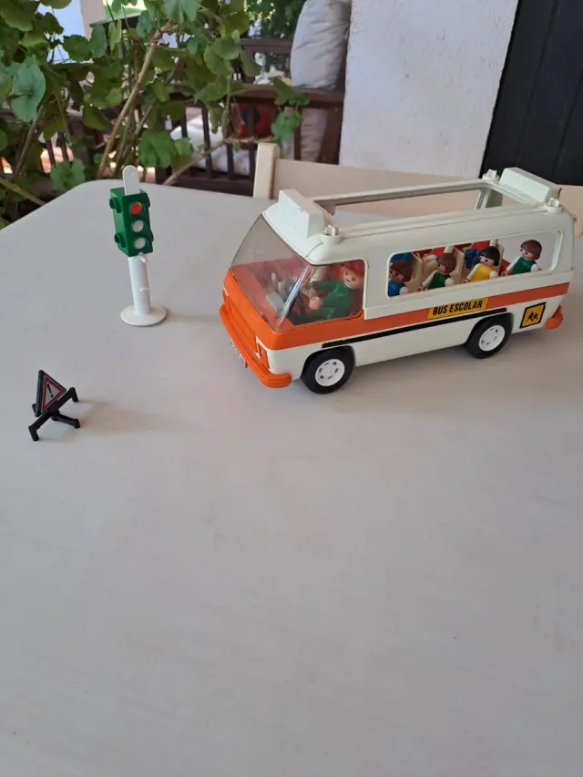 Autobús Escolar Playmobil