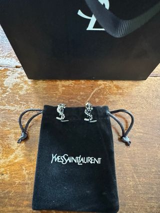 Orecchini YSL Saint Laurent Logo