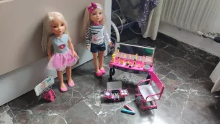 Nancy Muñeca y Accesorios Peluquería