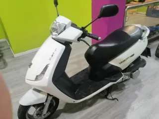 Peugeot Vivacity 125cc