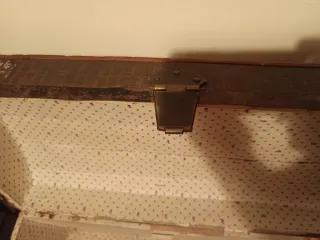 ¡FIN! Baúl antiguo de madera y metal URGE VENTA