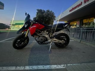 Aprilia Dorsoduro 750cc Hipermotard 17.000 km