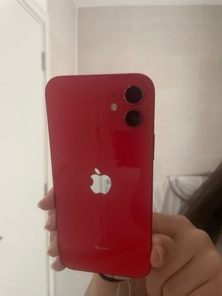 iPhone 12 rosso