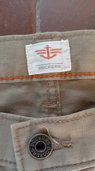 Pantalón Dockers Beige