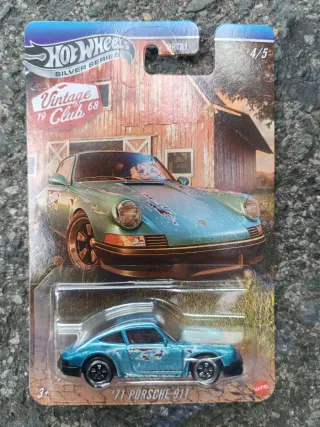 Hot Wheels 71 Porsche 911 Vintage Club