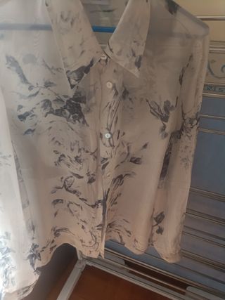 Camisa elegante italiana de seda con estampado 