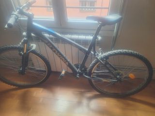 Bicicleta B-Twin poco uso