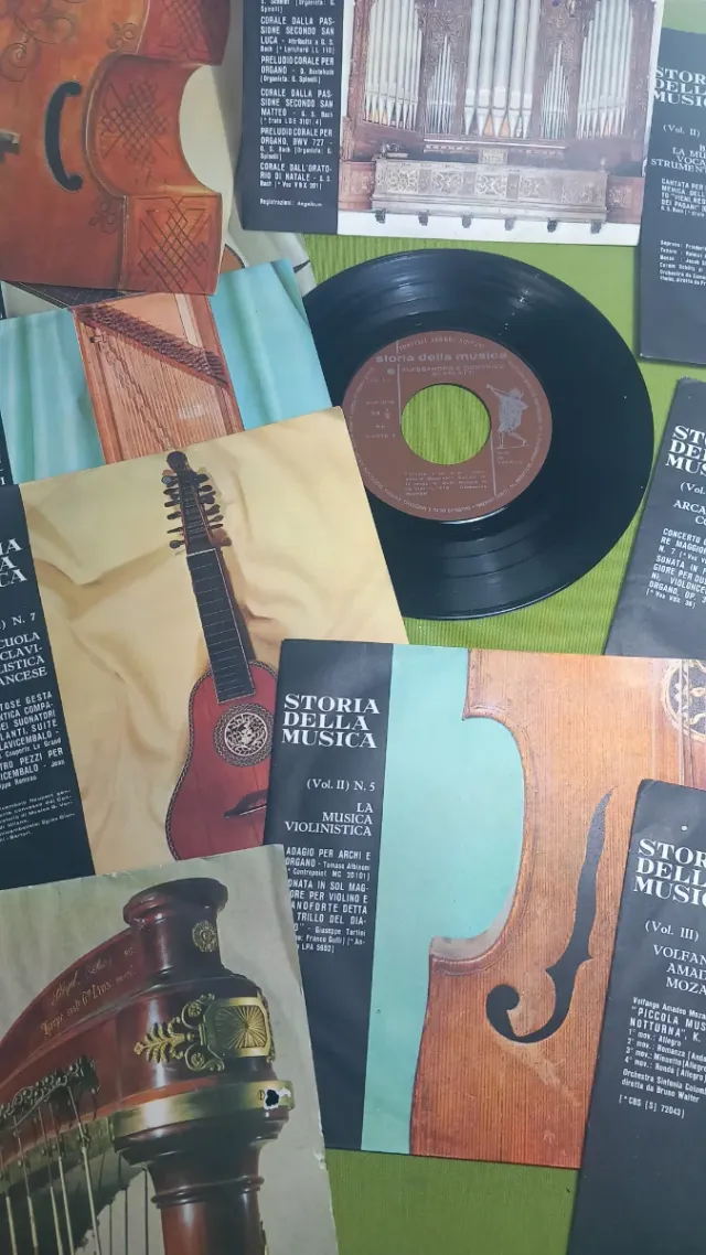 Lotto 70 Dischi Vinile Storia della Musica