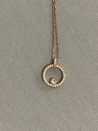 Vendo collar de mujer de  Swarovski