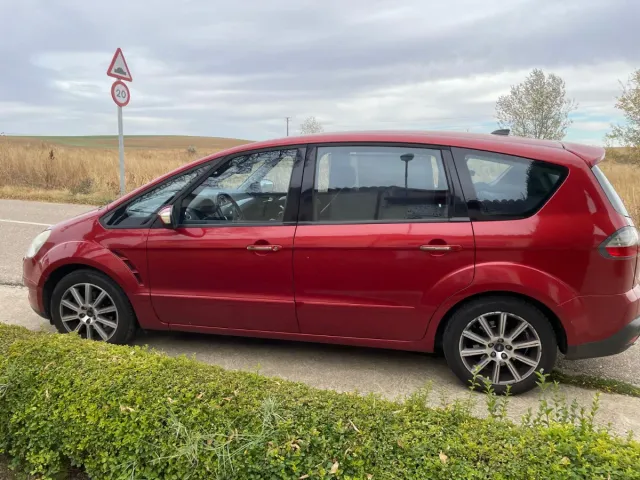 Ford S-MAX 2008