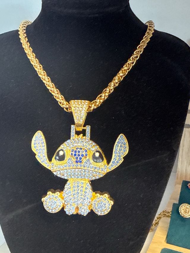 Collar Stich Laminado 18k Disney