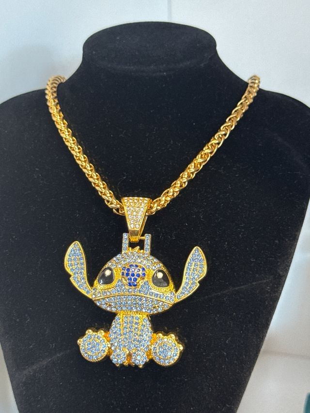 Collar Stich Laminado 18k Disney