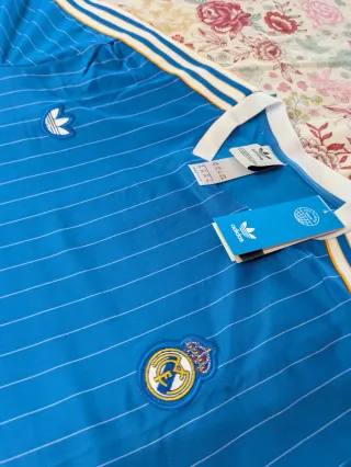 Camiseta Adidas Rayas Blancas Talla XL