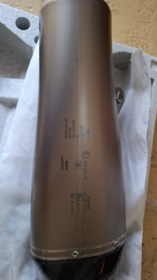 Escape Akrapovic BMW R1250
