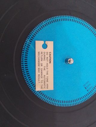 Tocadiscos Sanyo TP 350