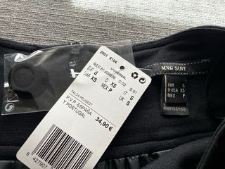 Falda midi negra Mango 
